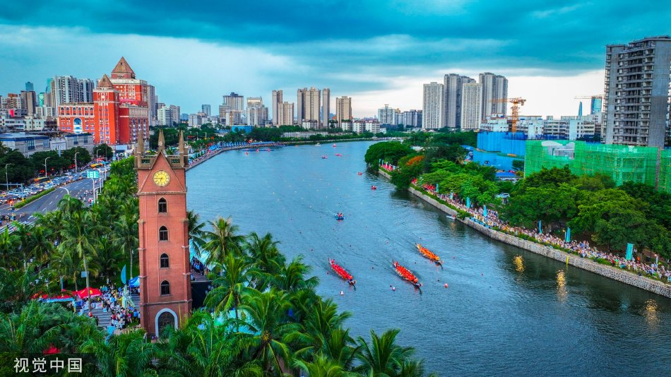 国务委员谌贻琴，多了一个新身份-yiowqvnjfggsk3lpr-　　“在美国的煽动下，荷兰派出军舰不远万里跑到亚太活动，在南海、东海等中国周边海域参加美国主导的各种军事演习、巡逻，炫耀武力，表明其已成为美国遏华的一枚棋子，为配合美国不惜挑衅中国。” 张军社表示，荷兰海军此次亚太部署中频频露脸的只有这一艘“特龙普”号护卫舰，因此只能算是“打酱油”，刷刷存在感。