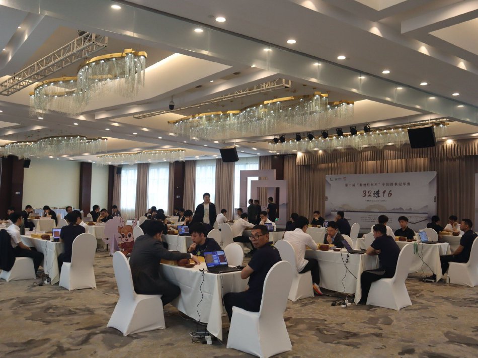 乌克兰第一副外长来华磋商，泽连斯基什么问题？-yiowqvnjfggsk3lpr-　　此外，浙江控阀2022年12月创业板ipo过会，一年多未提交注册，今年3月撤回ipo；博菱电器2022年11月创业板ipo过会，过会逾一年未提交注册，最终今年3月撤回ipo。
